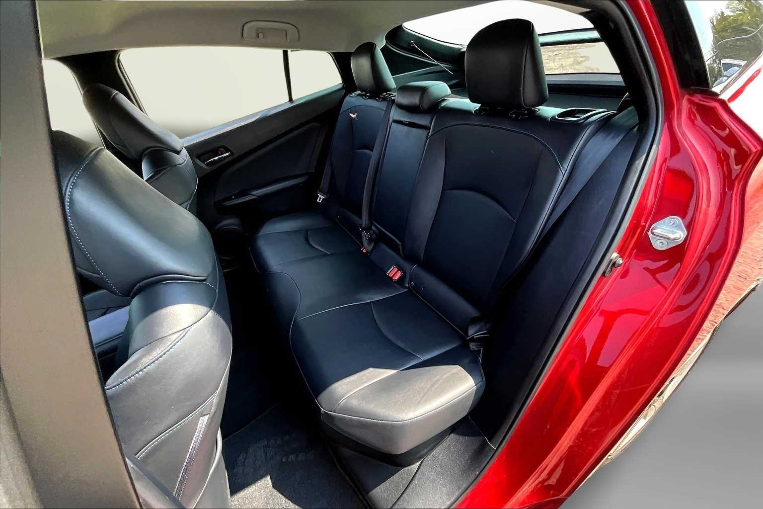 Thumbnail: 2017 Toyota Prius - 25