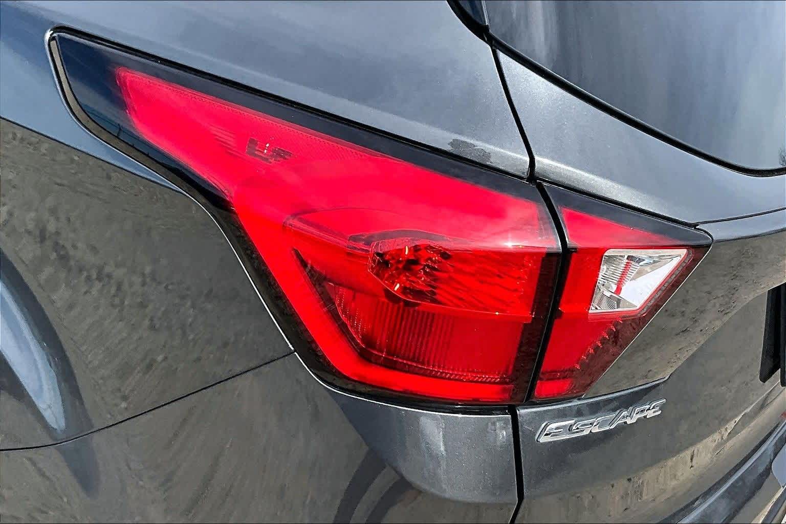 Thumbnail: 2019 Ford Escape - 30