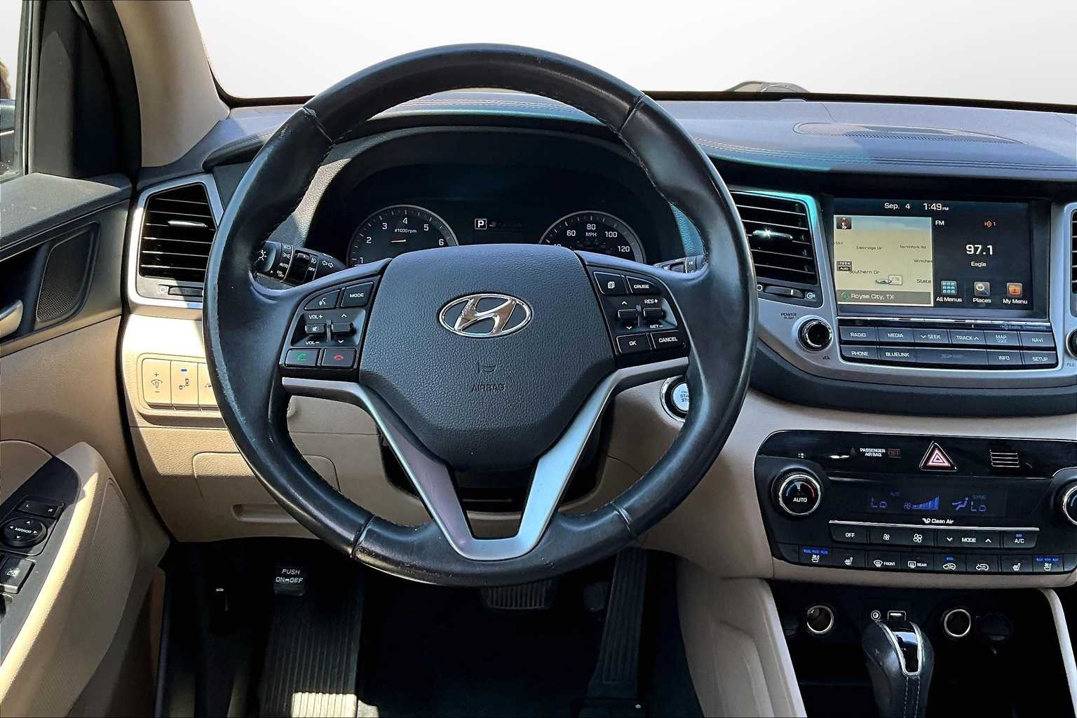 Thumbnail: 2016 Hyundai Tucson - 5