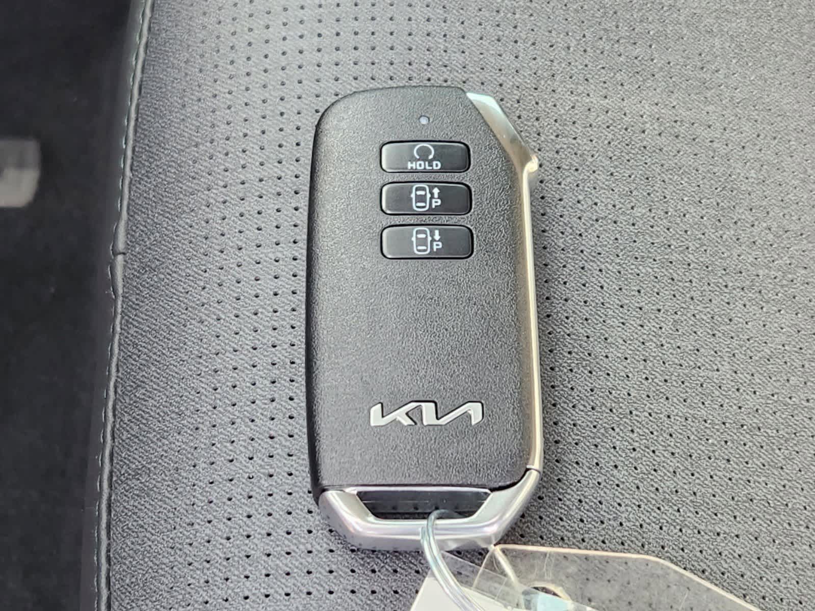 Thumbnail: 2023 Kia Niro - 20