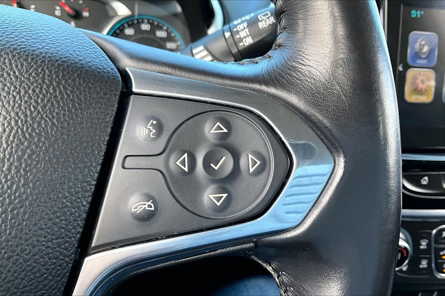 Thumbnail: 2018 Chevrolet Traverse - 18