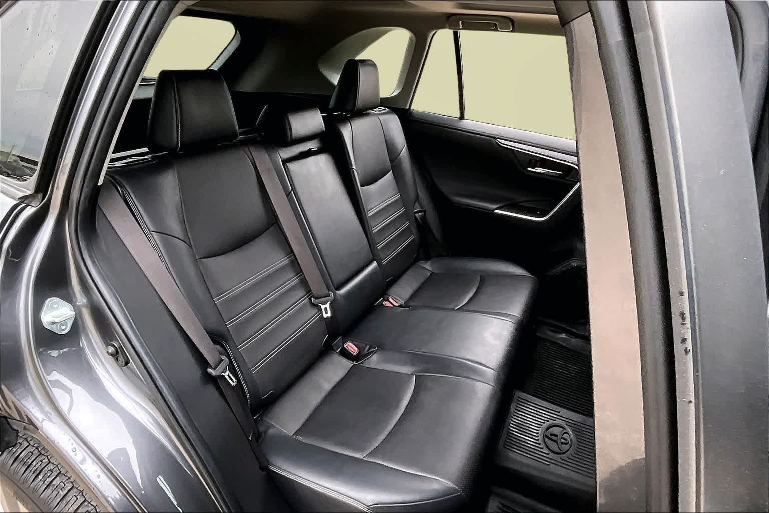 Thumbnail: 2019 Toyota RAV4 - 26