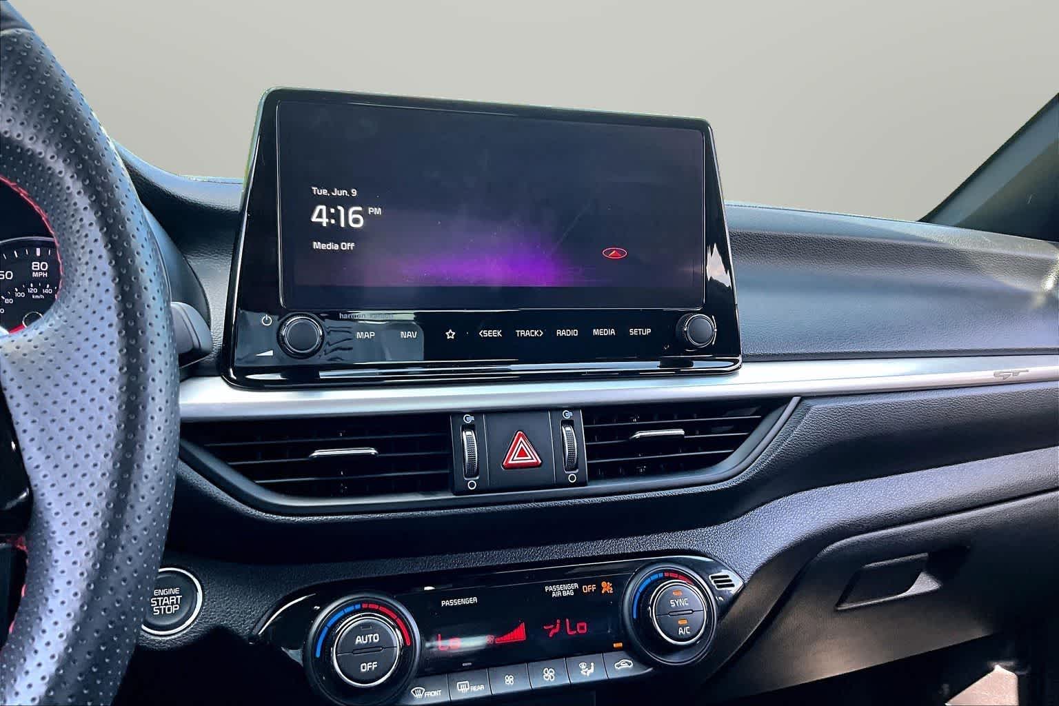 Thumbnail: 2023 Kia Forte - 5