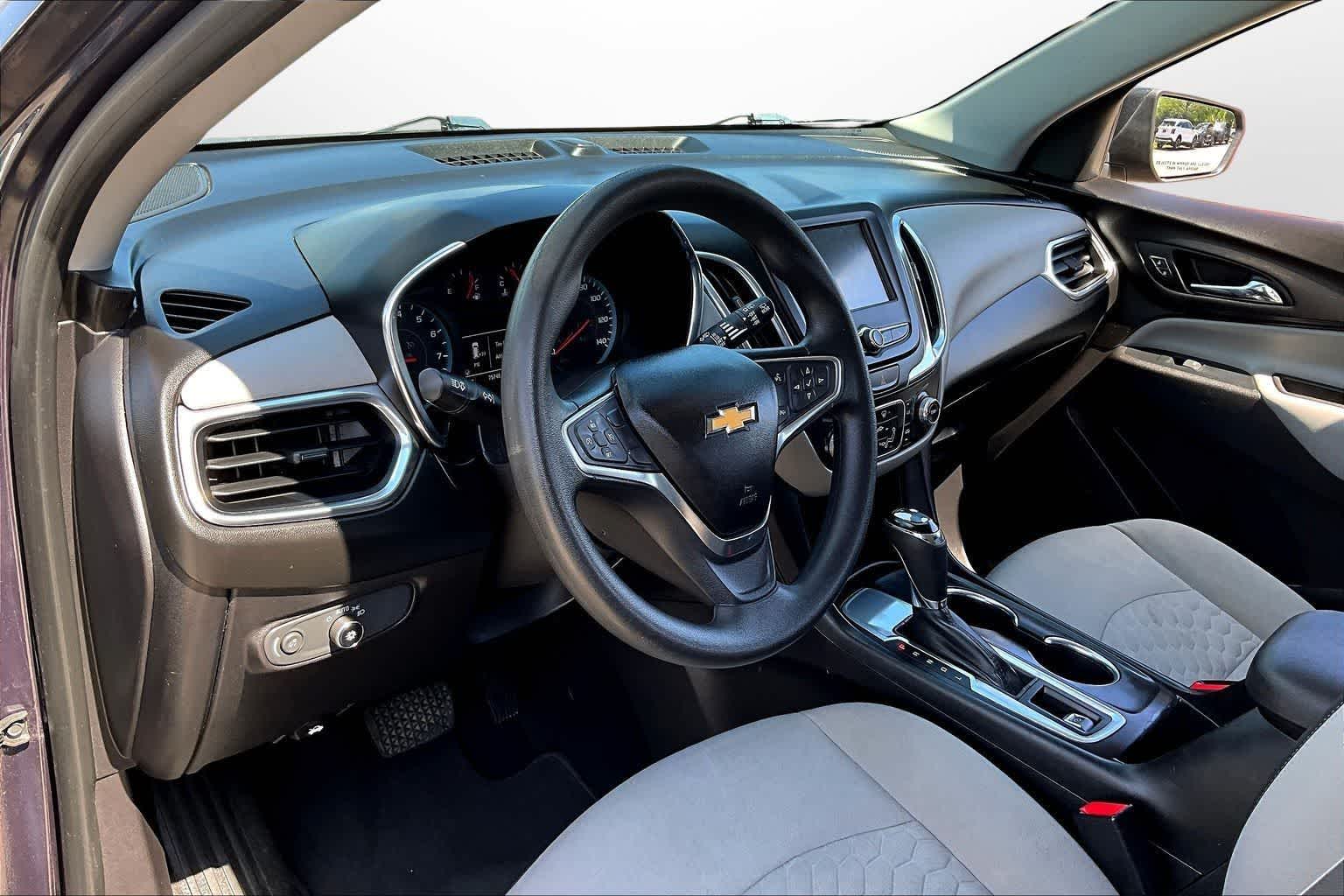 Thumbnail: 2018 Chevrolet Equinox - 12