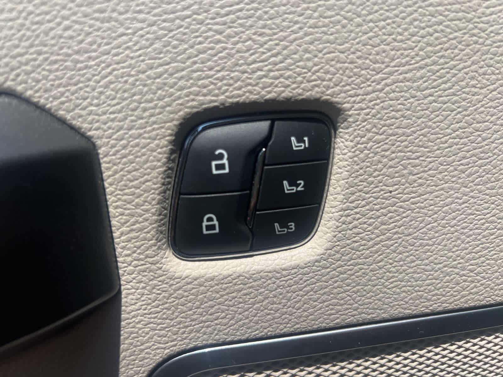 2021 Ford F-250  8
