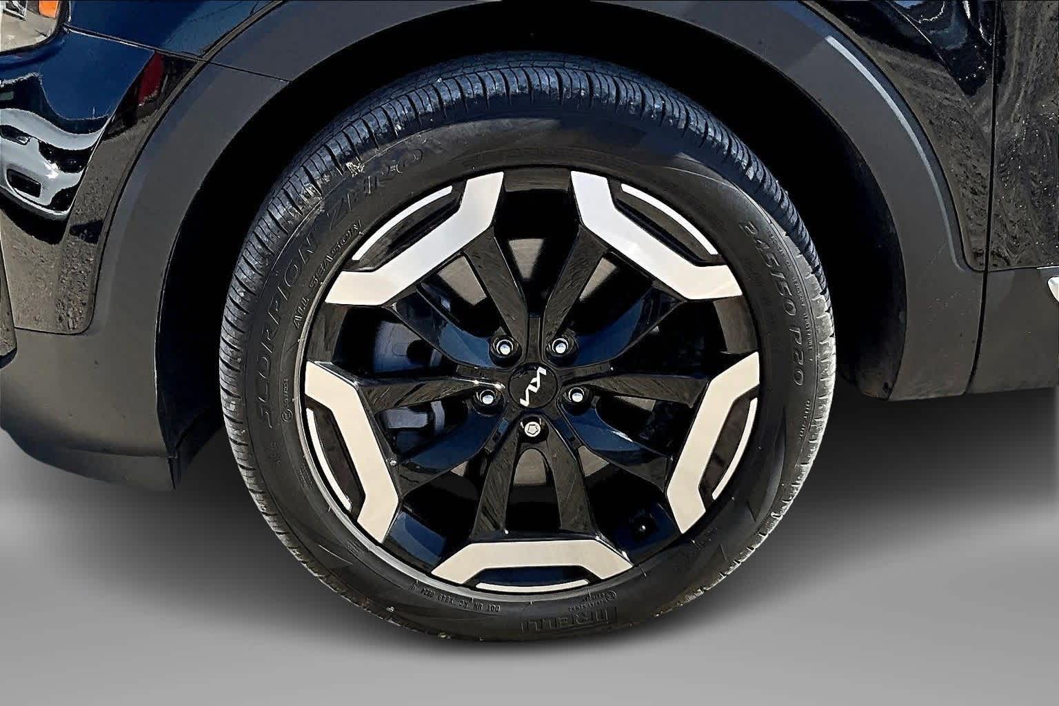 Thumbnail: 2024 Kia Telluride - 8