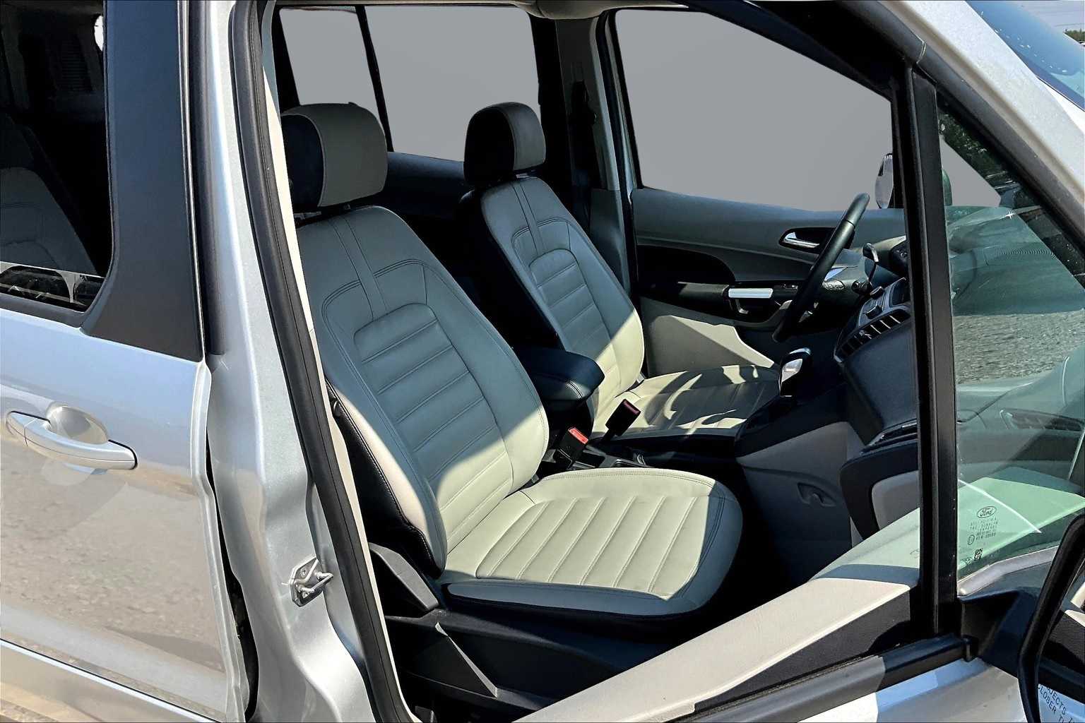 Thumbnail: 2022 Ford Transit Series - 7