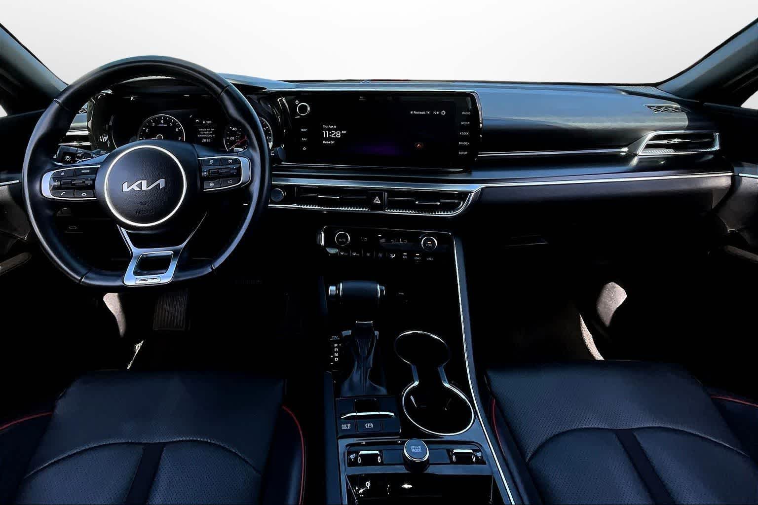 Thumbnail: 2023 Kia K5 - 14