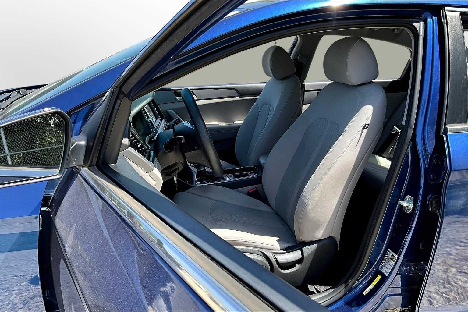 Thumbnail: 2018 Hyundai Sonata - 25
