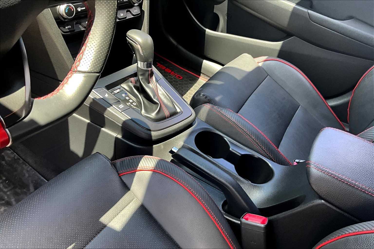 Thumbnail: 2019 Hyundai Elantra - 13