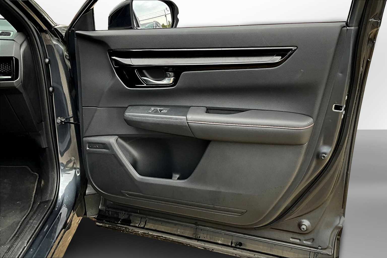 Thumbnail: 2025 Honda CR-V - 18