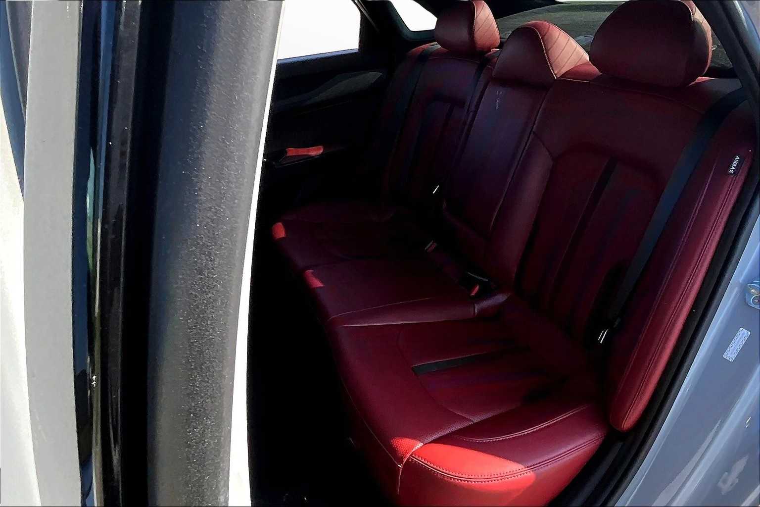Thumbnail: 2023 Kia K5 - 25