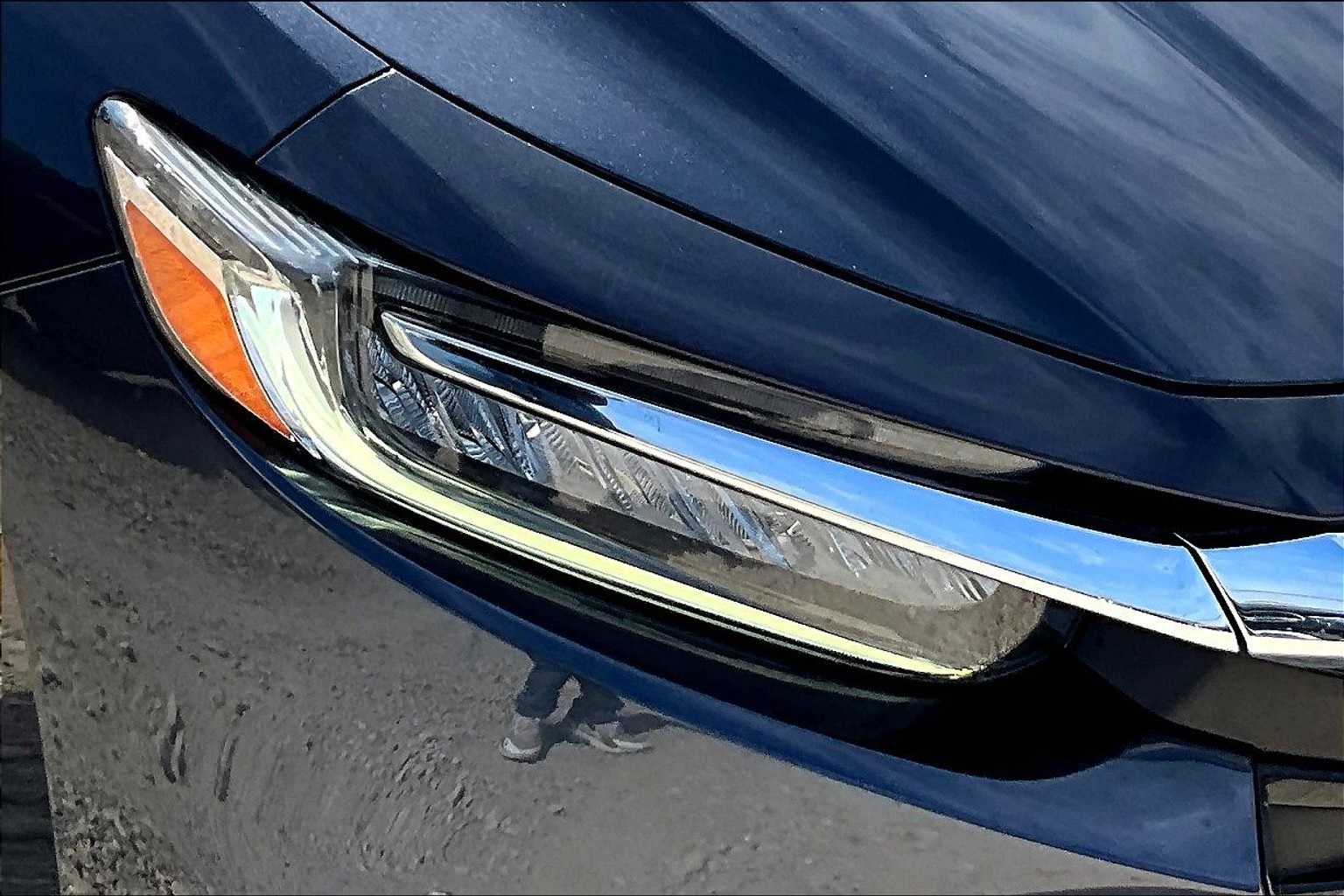 Thumbnail: 2019 Honda Insight - 29