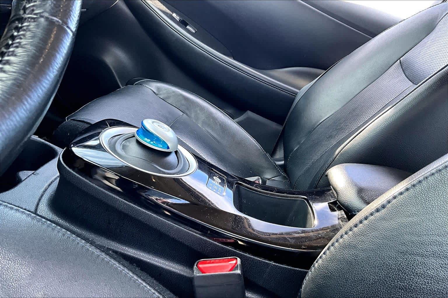 Thumbnail: 2013 Nissan Leaf - 12