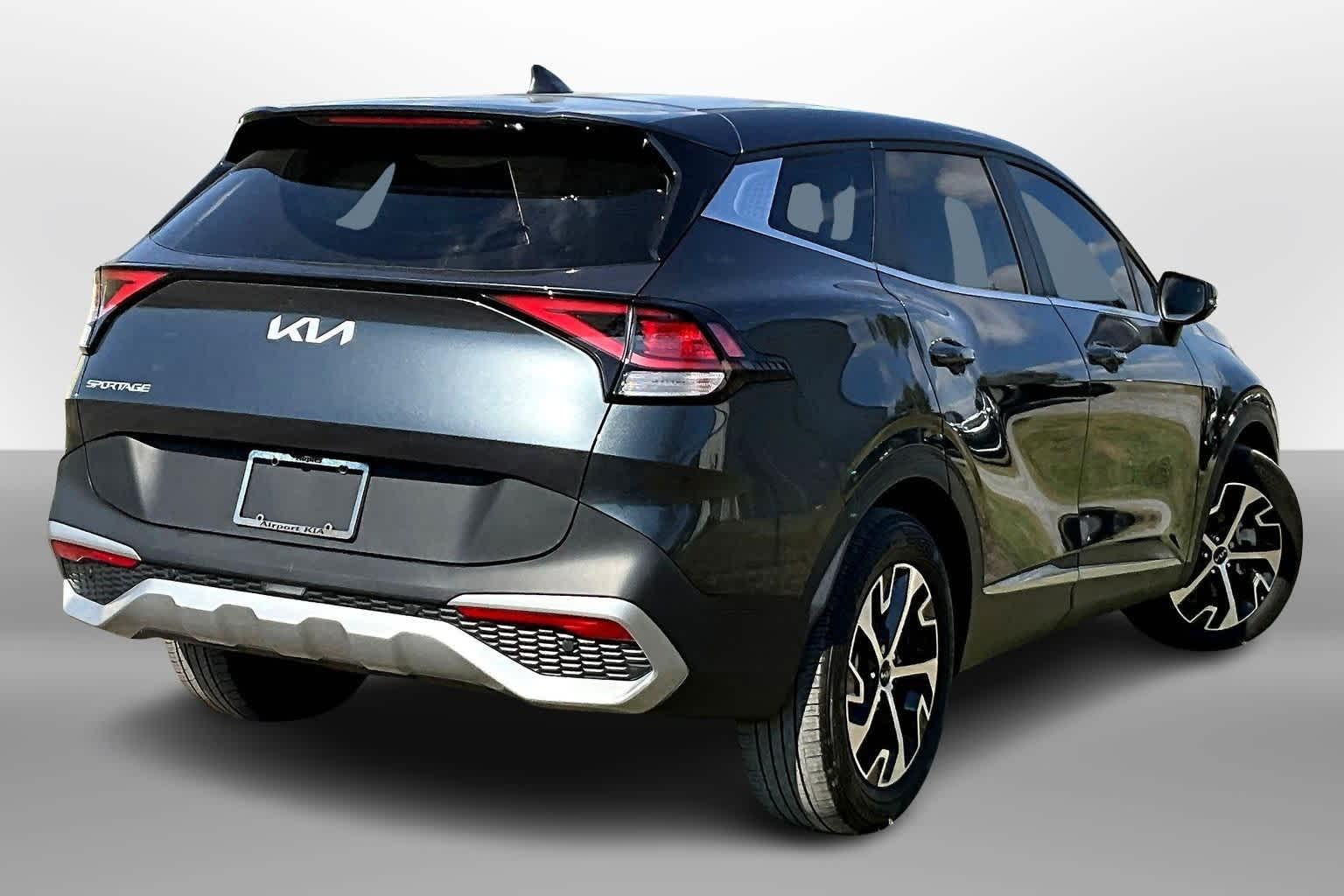 Thumbnail: 2023 Kia Sportage - 2