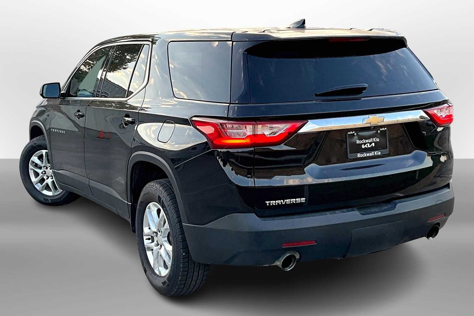 Thumbnail: 2020 Chevrolet Traverse - 11