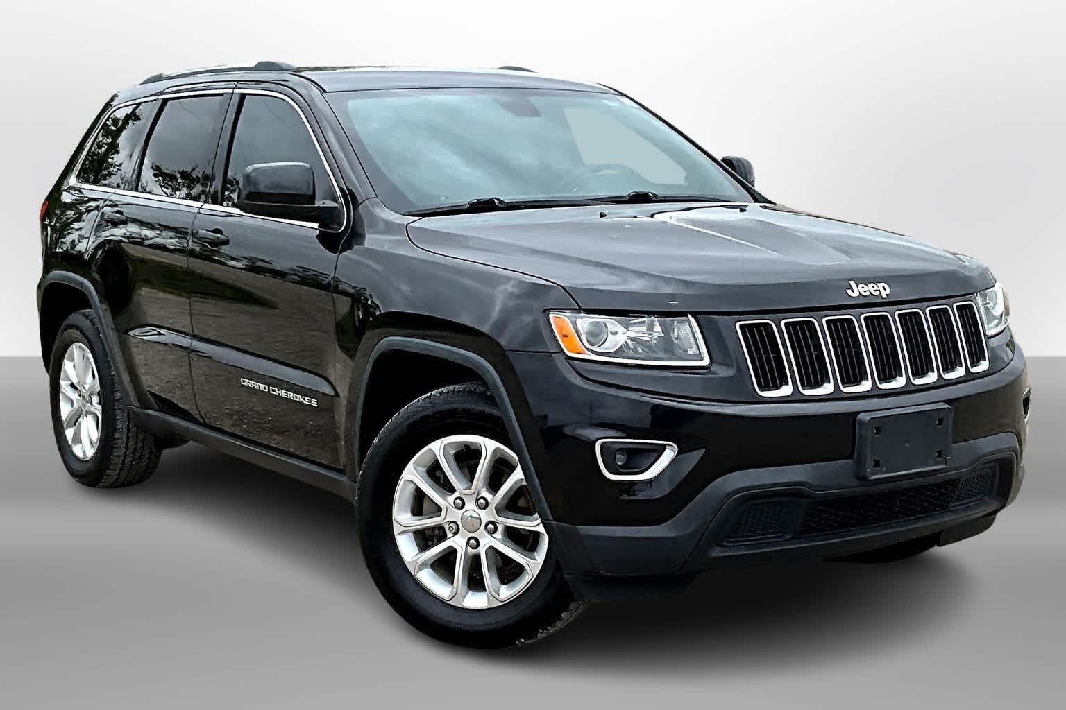 Thumbnail: 2015 Jeep Grand Cherokee - 10