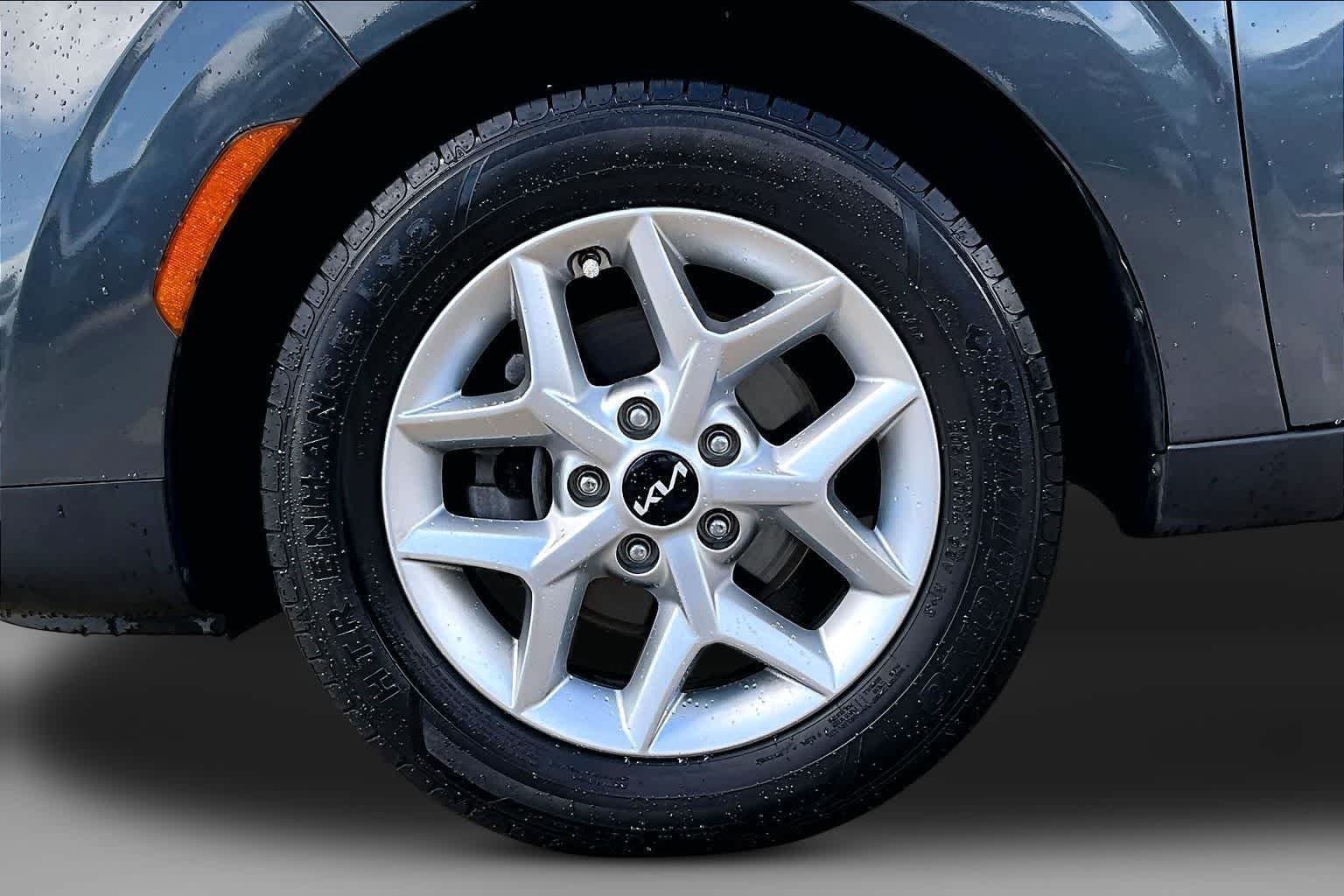 Thumbnail: 2022 Kia Soul - 7