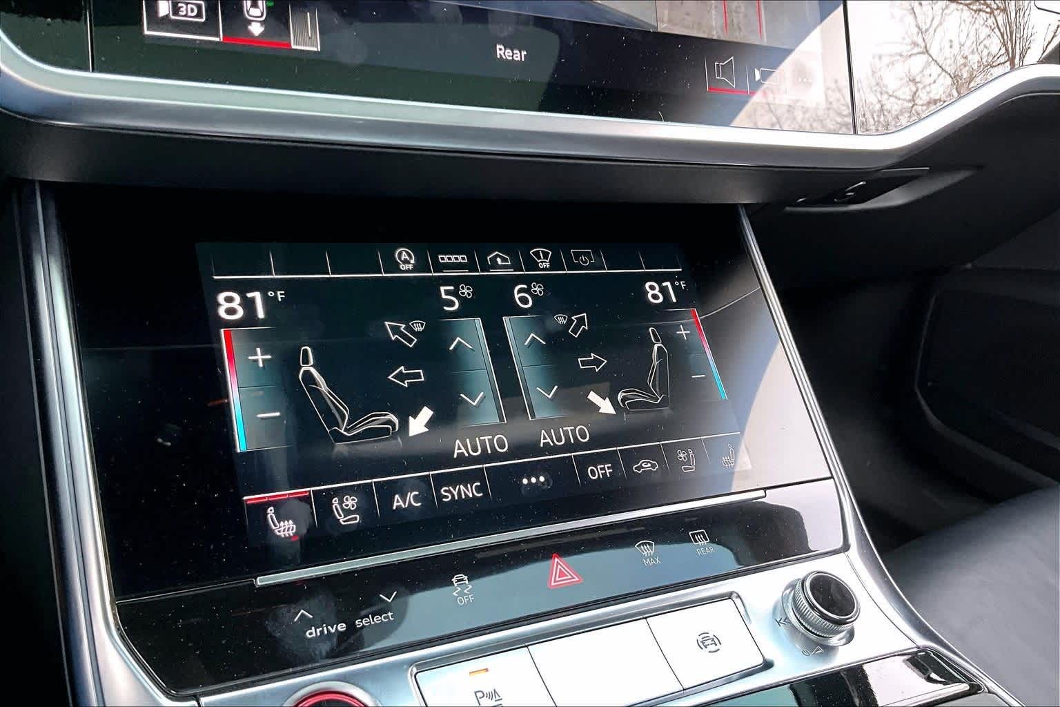 Thumbnail: 2021 Audi RS 6 - 23