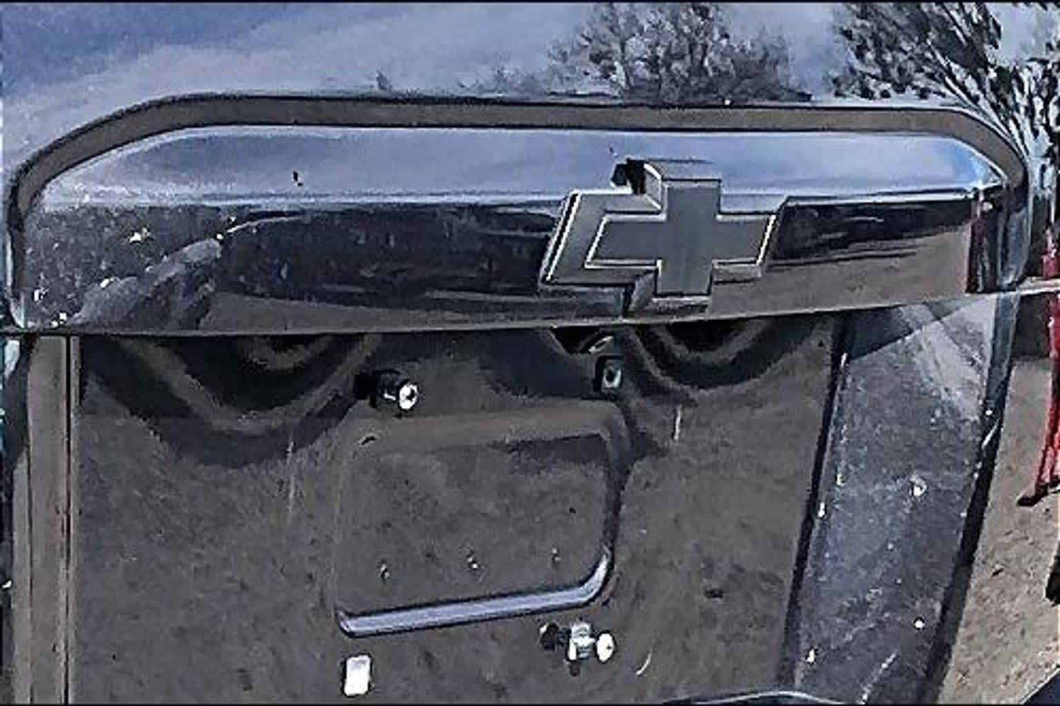 Thumbnail: 2016 Chevrolet Suburban - 32