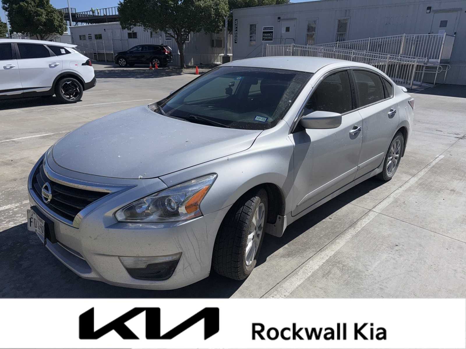 Thumbnail: 2015 Nissan Altima - 1