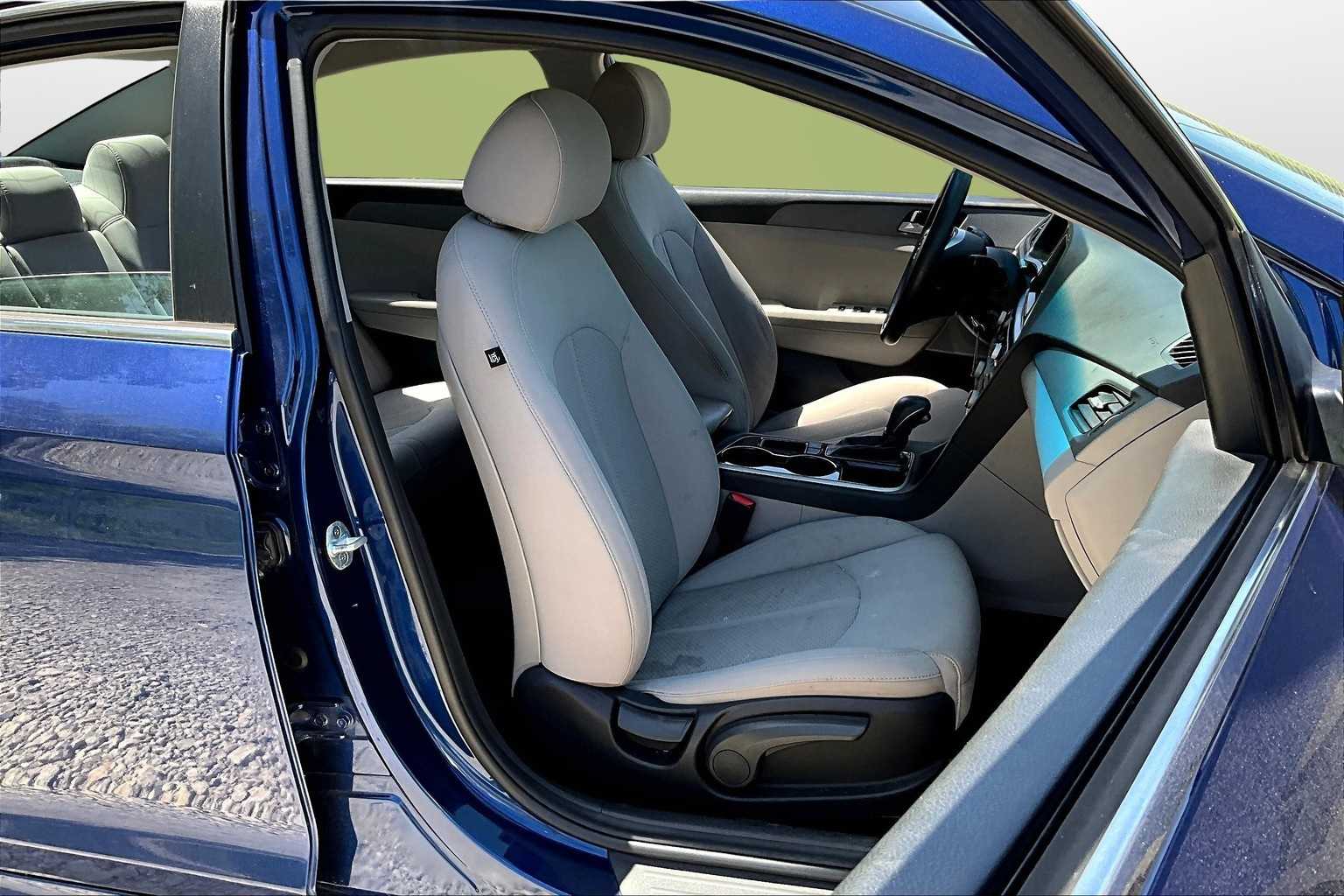 Thumbnail: 2018 Hyundai Sonata - 7
