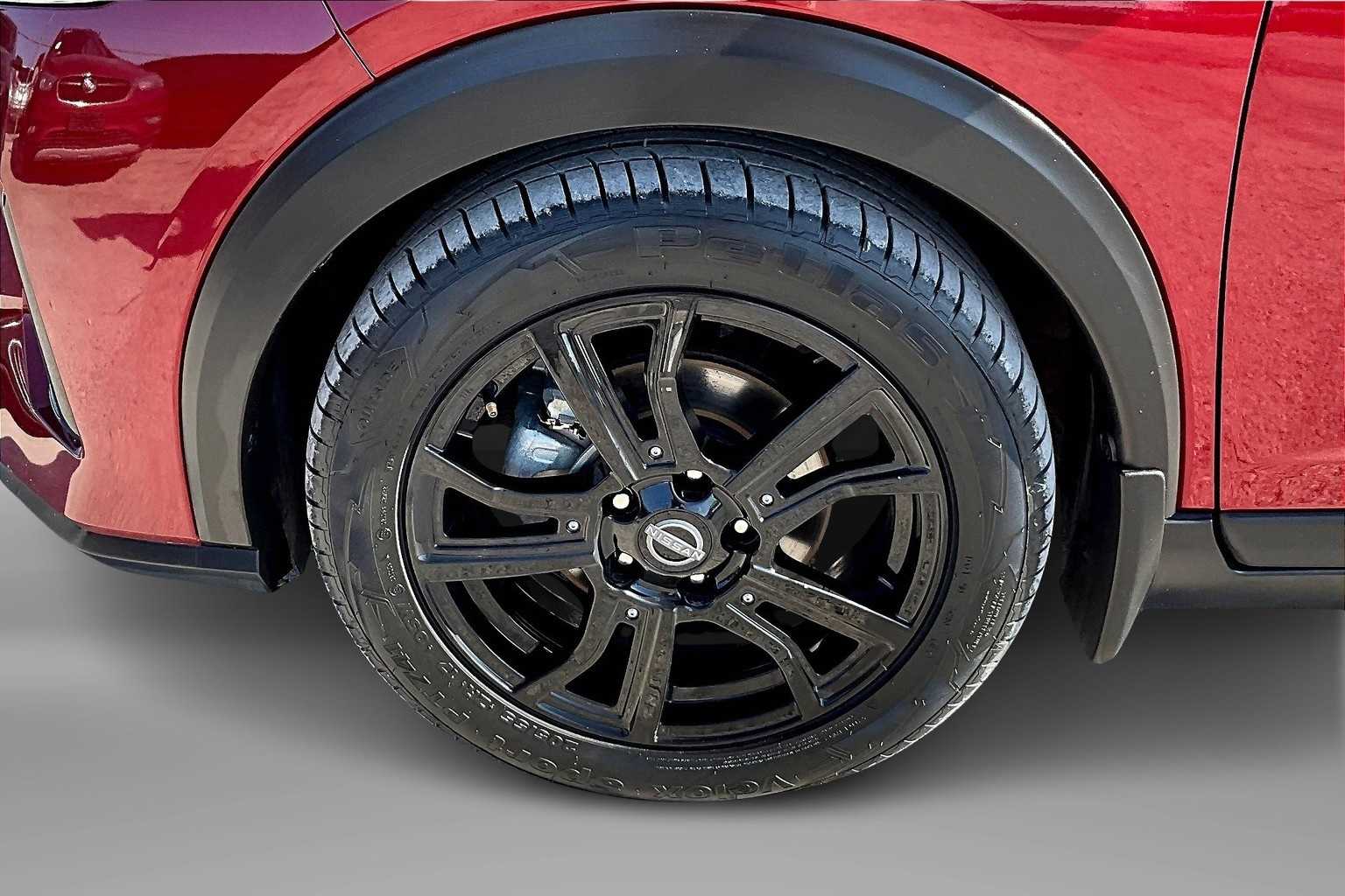 Thumbnail: 2023 Nissan Kicks - 8