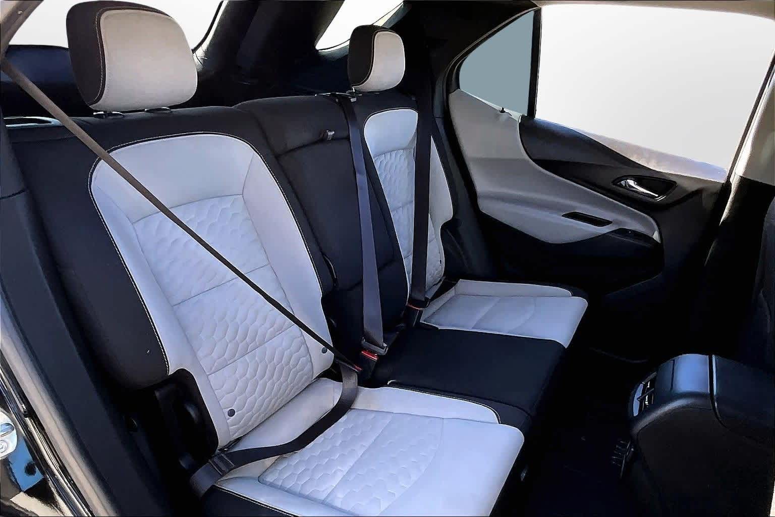 Thumbnail: 2020 Chevrolet Equinox - 26