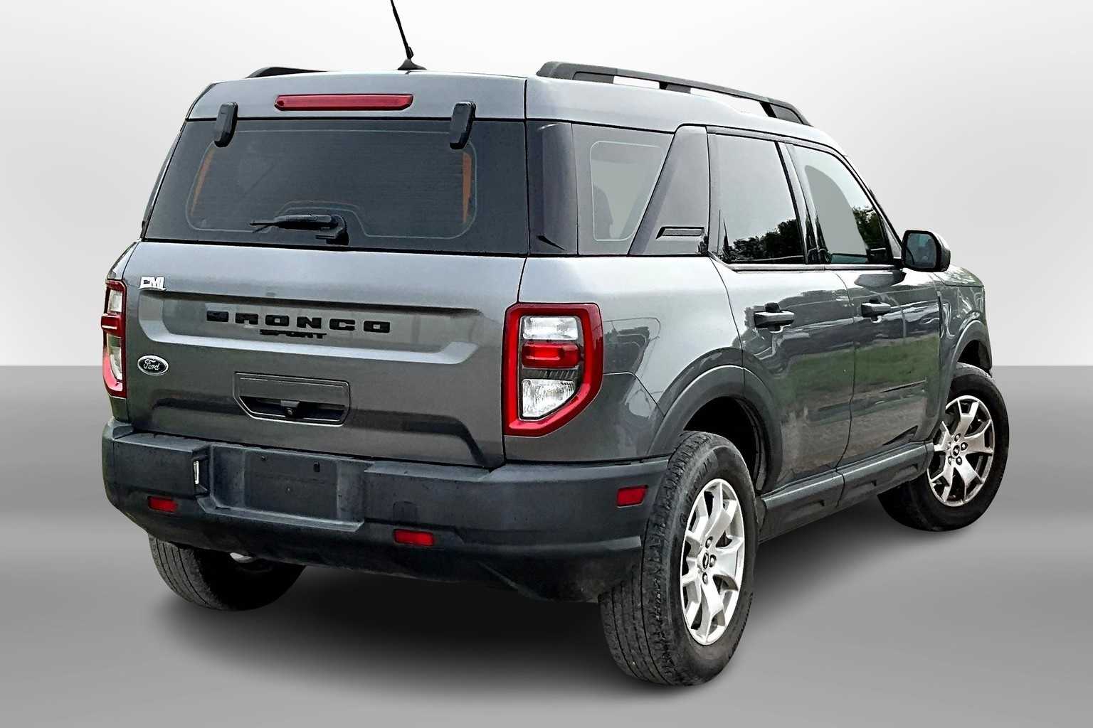 Thumbnail: 2022 Ford Bronco Sport - 2