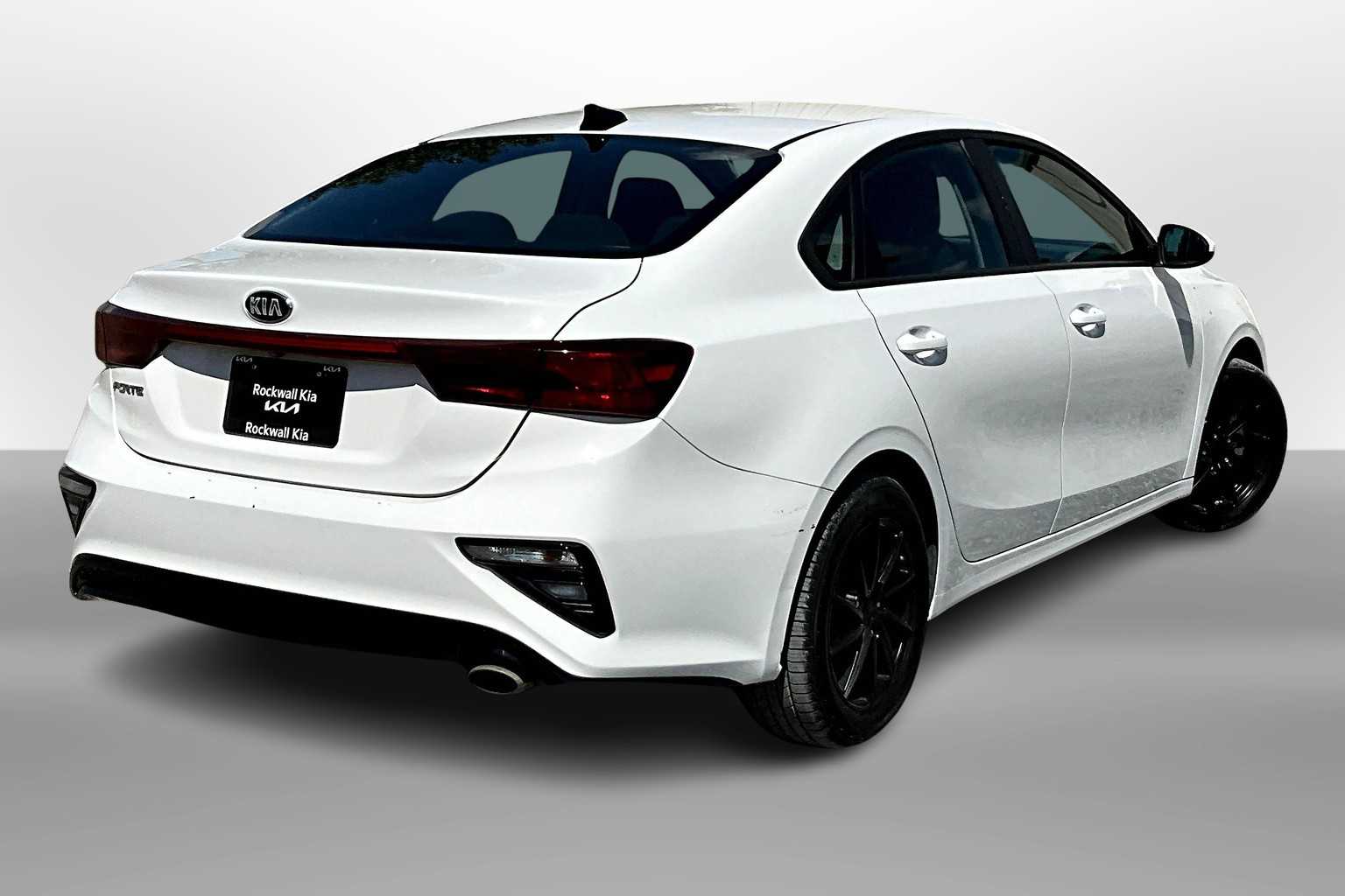Thumbnail: 2019 Kia Forte - 2