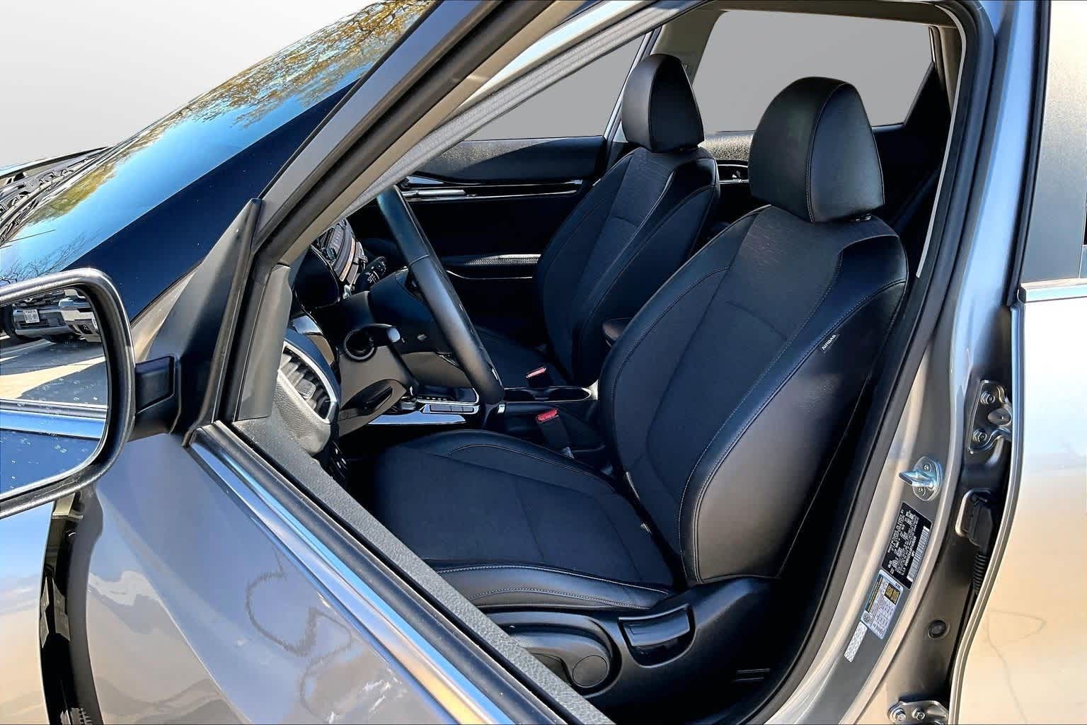 Thumbnail: 2023 Kia Seltos - 25