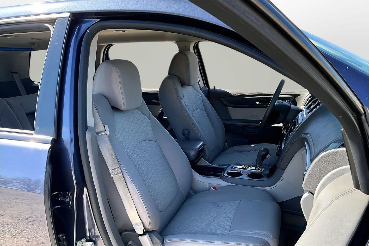 Thumbnail: 2013 GMC Acadia - 7