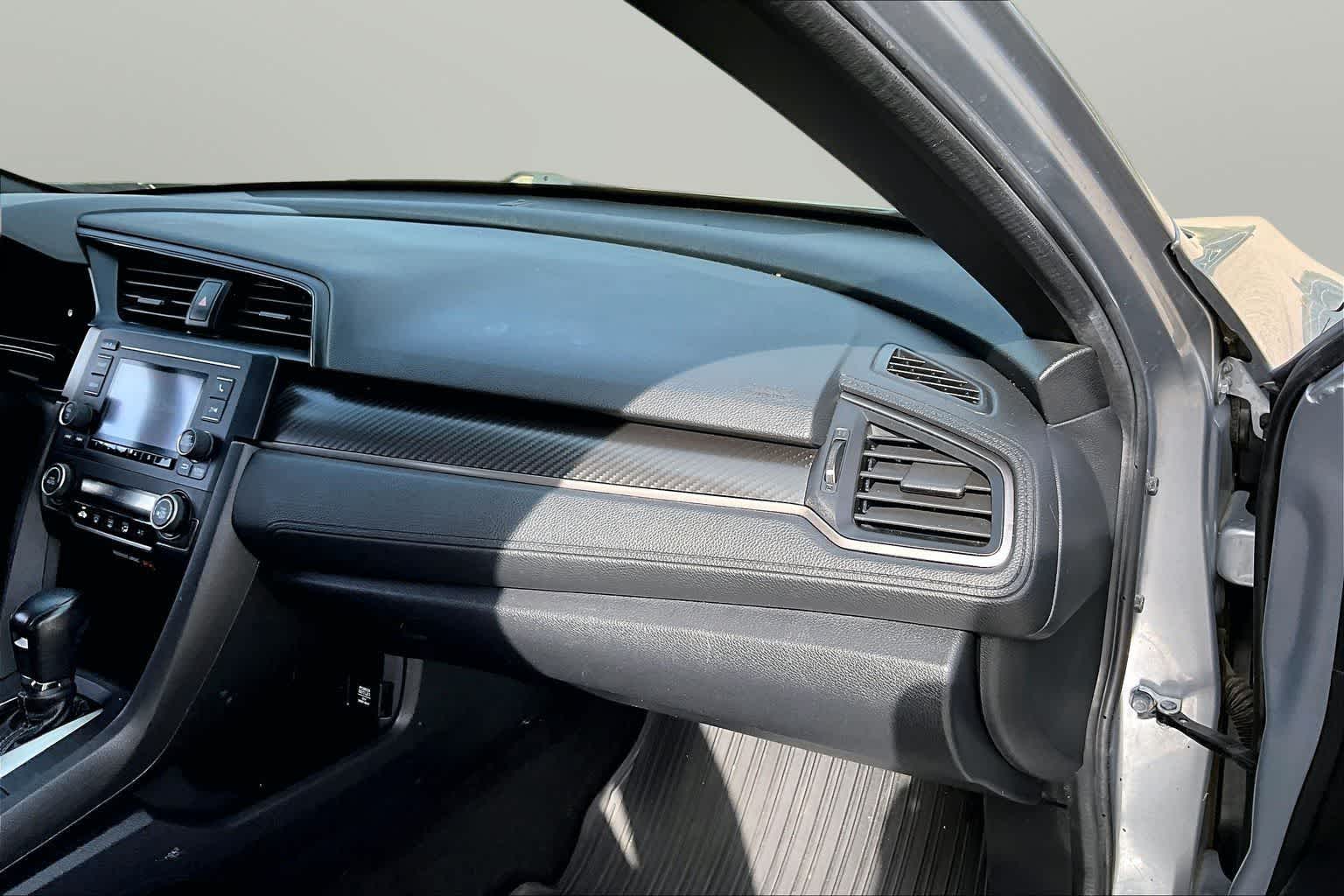 Thumbnail: 2019 Honda Civic - 15