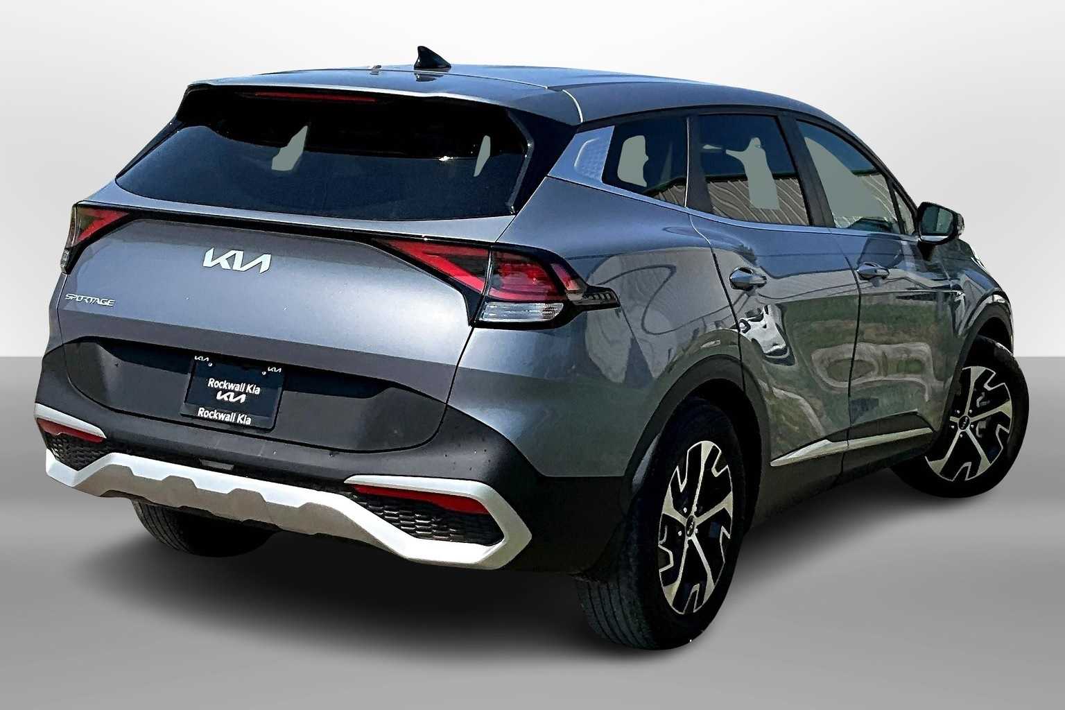 Thumbnail: 2023 Kia Sportage - 2