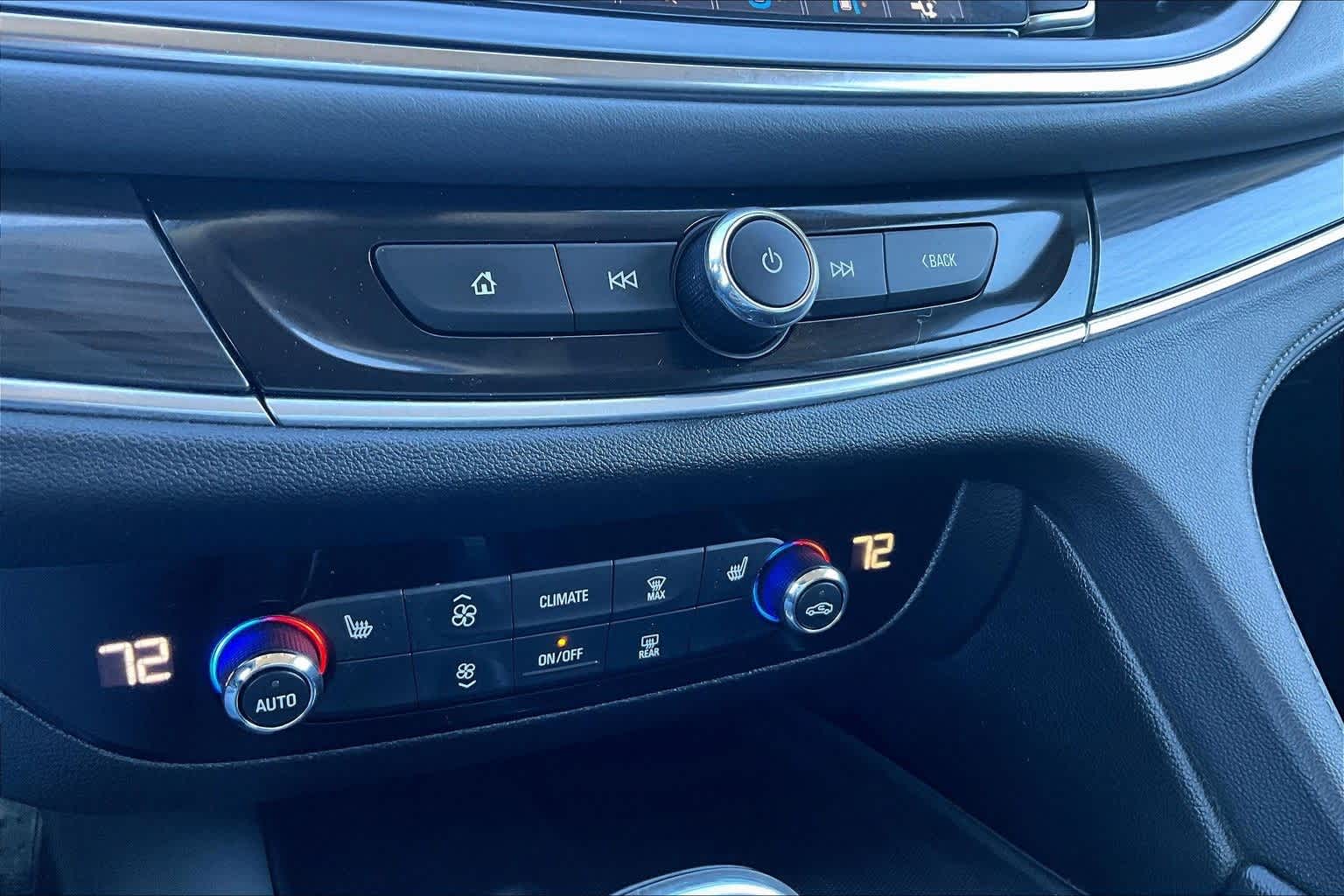 Thumbnail: 2021 Buick Enclave - 23