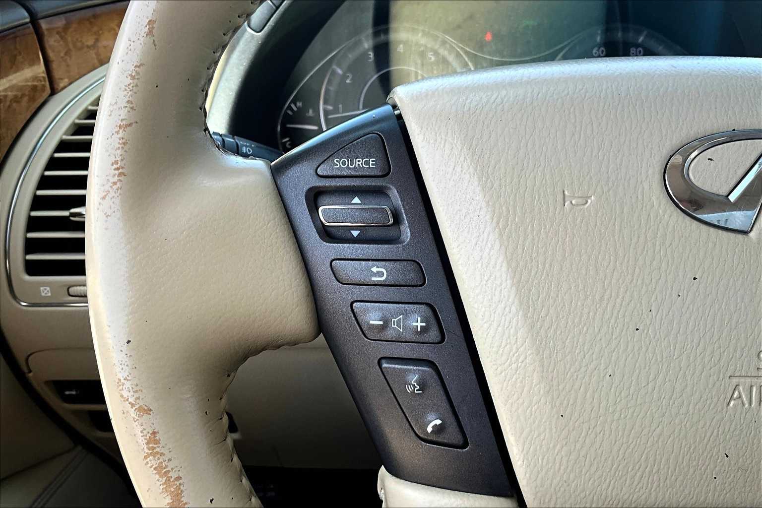 Thumbnail: 2013 INFINITI QX56 - 19