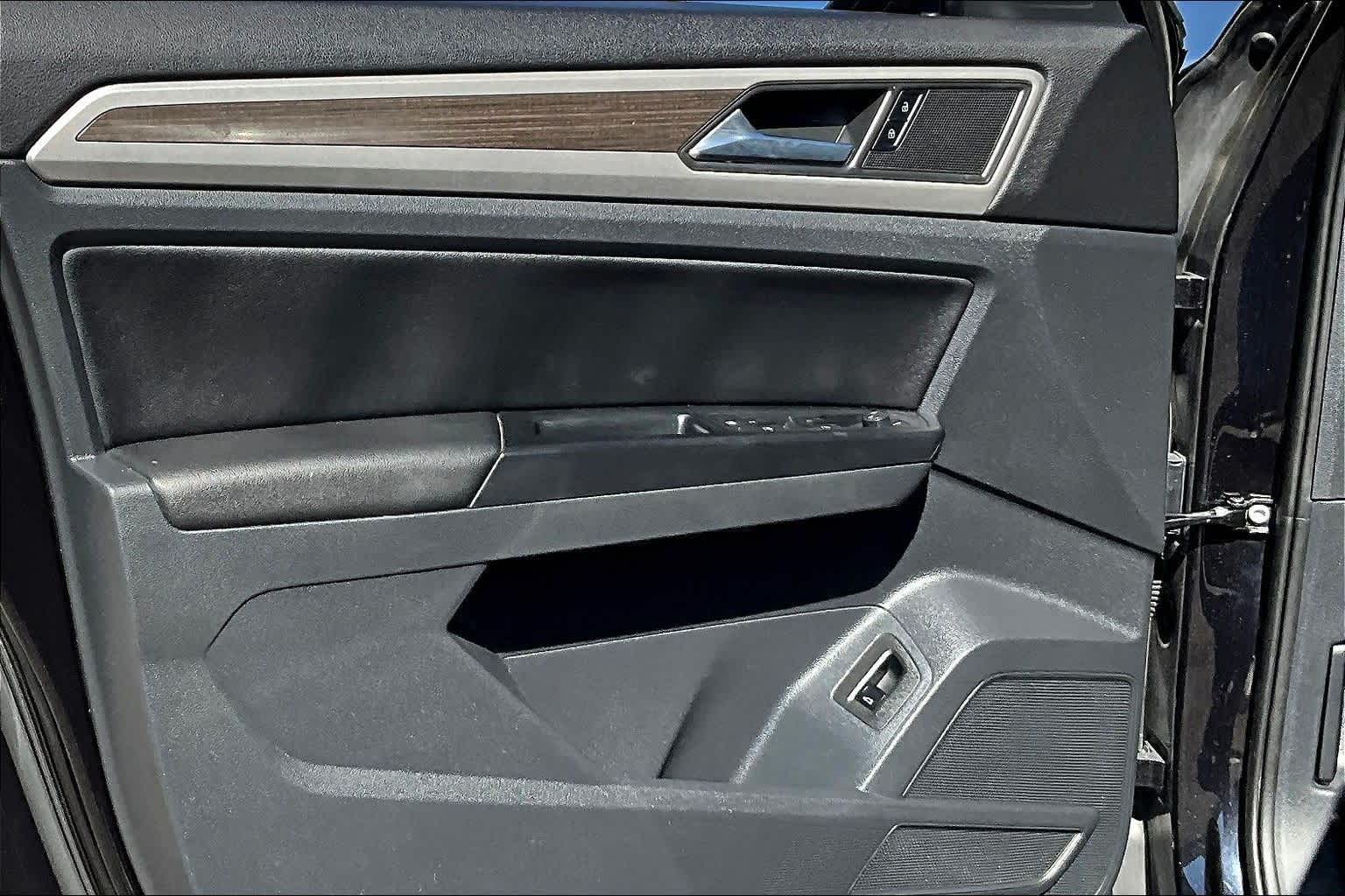 Thumbnail: 2020 Volkswagen Atlas - 17