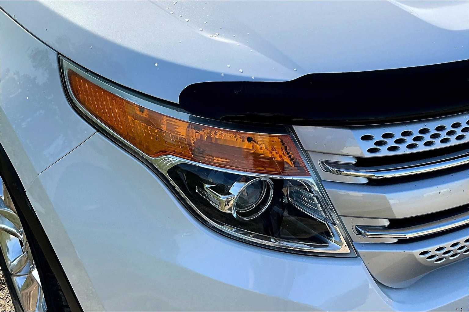 Thumbnail: 2013 Ford Explorer - 30
