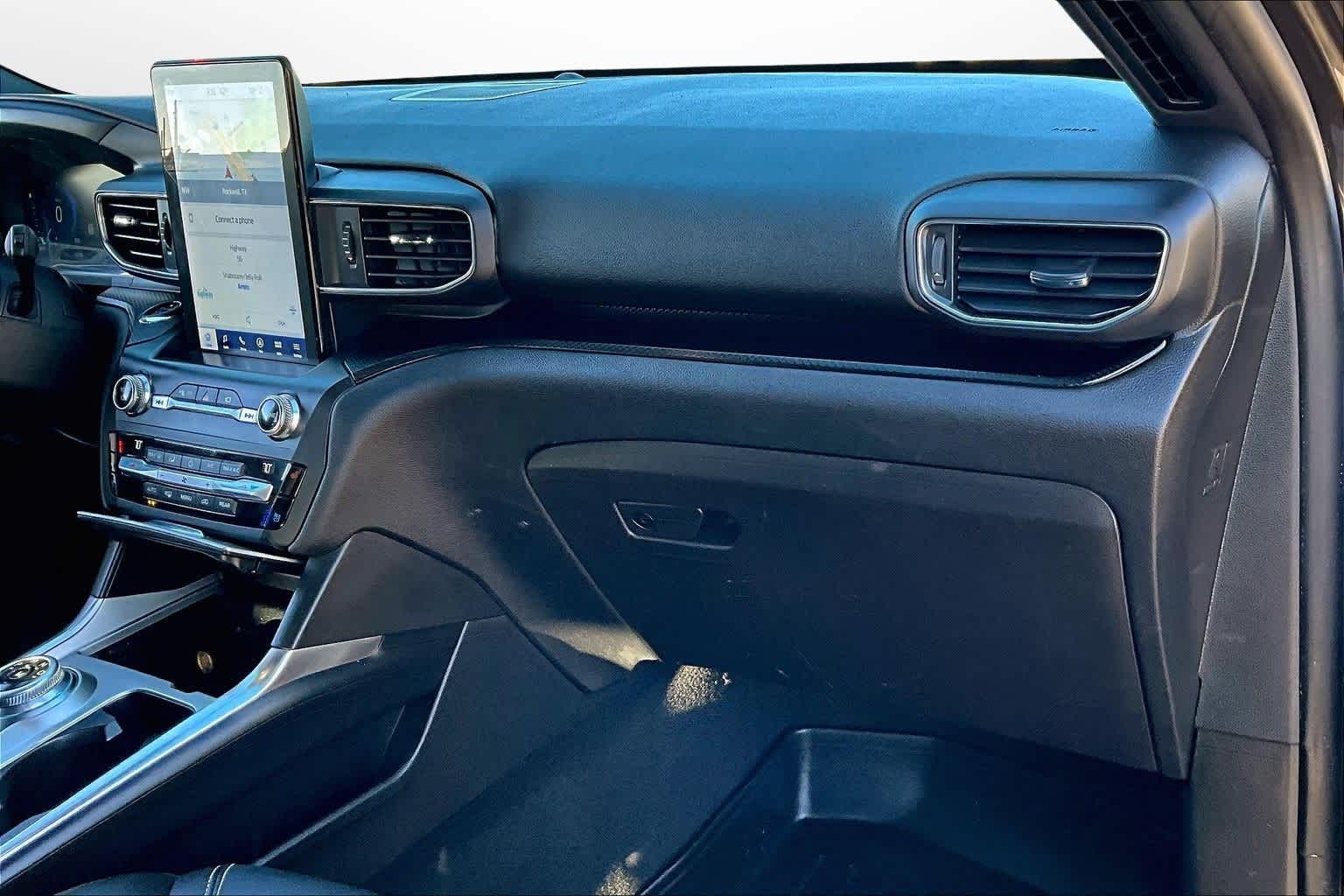 Thumbnail: 2020 Ford Explorer - 15