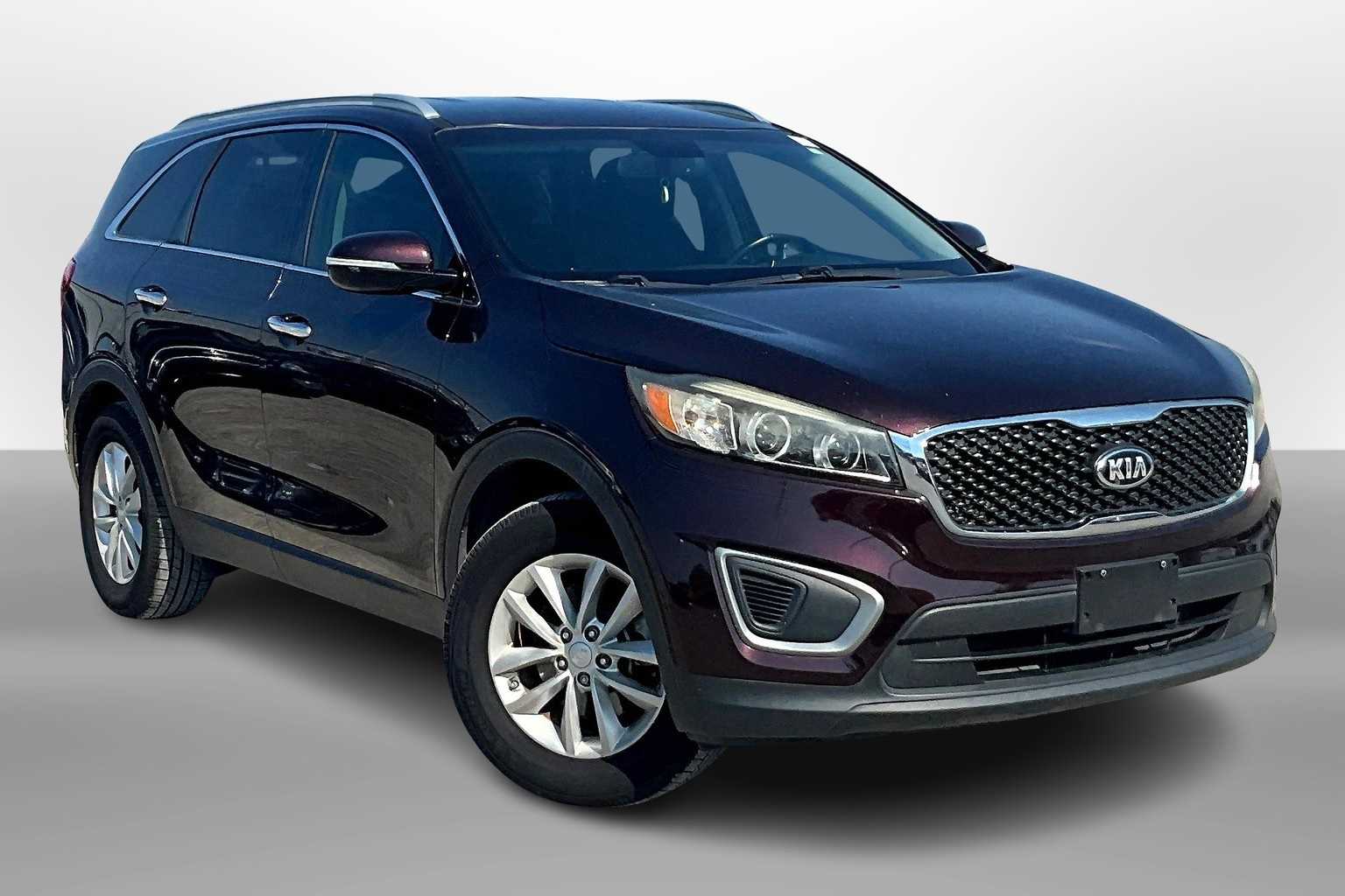 Thumbnail: 2016 Kia Sorento - 10