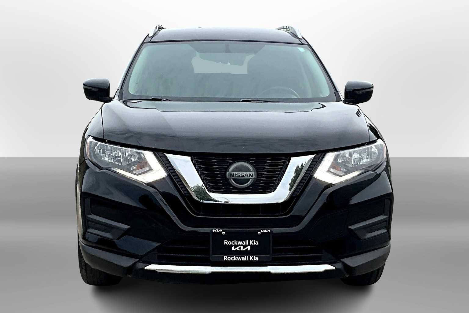 Thumbnail: 2018 Nissan Rogue - 3