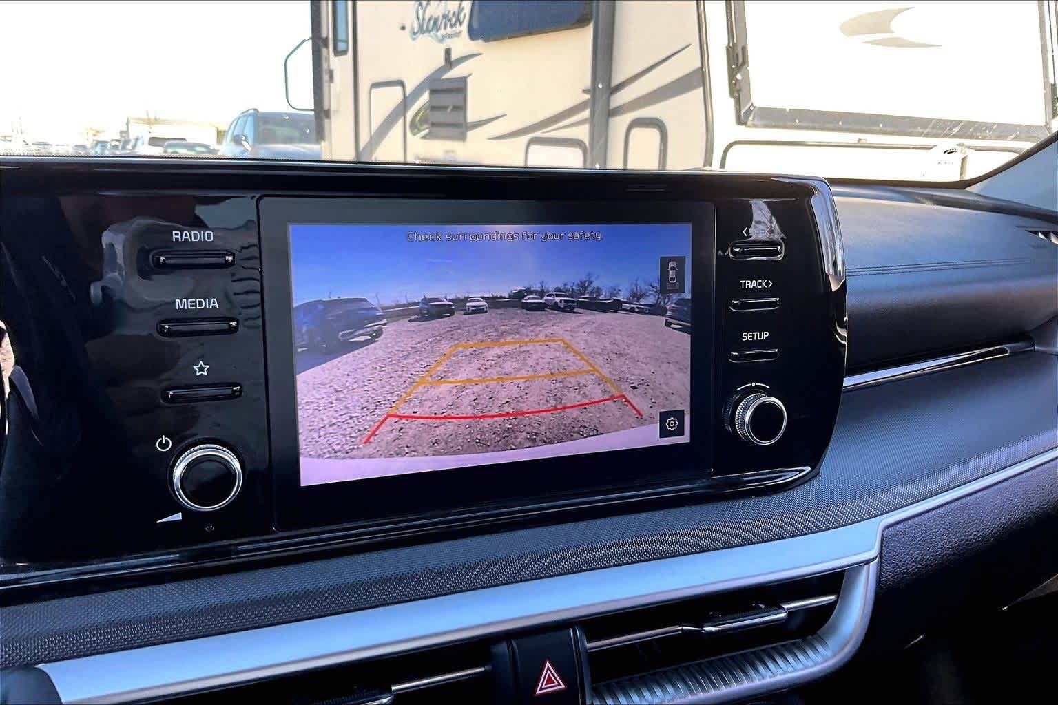 Thumbnail: 2022 Kia K5 - 22