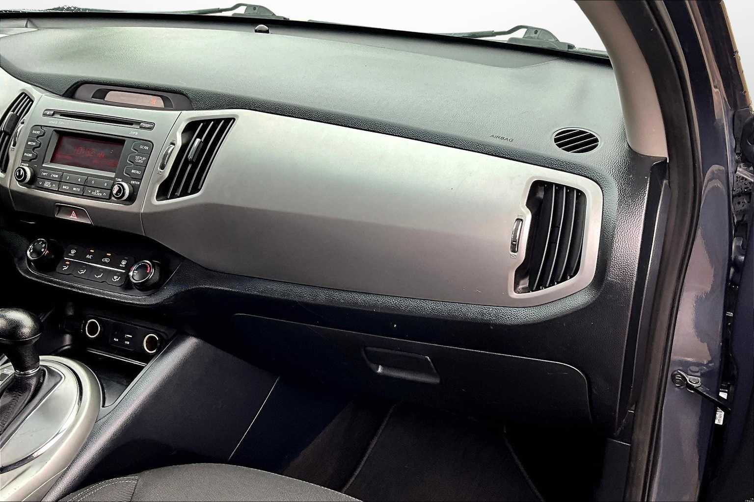 Thumbnail: 2016 Kia Sportage - 15