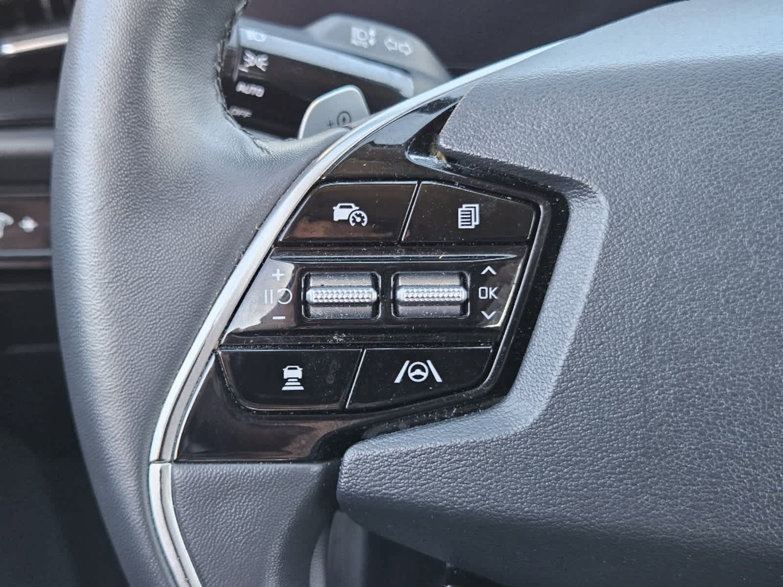 Thumbnail: 2023 Kia Niro - 30