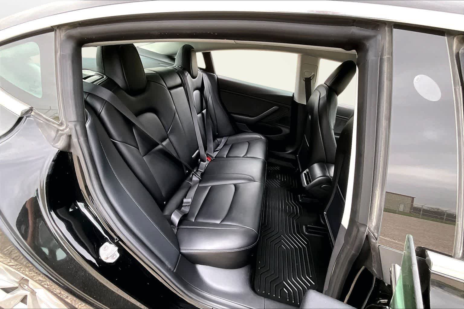 Thumbnail: 2018 Tesla Model 3 - 25