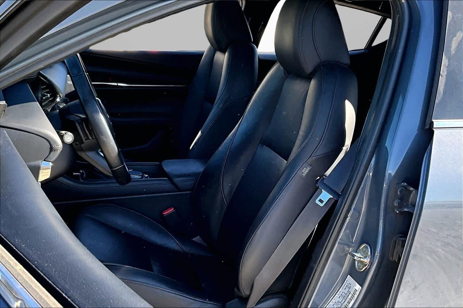 Thumbnail: 2023 Mazda Mazda3 - 19