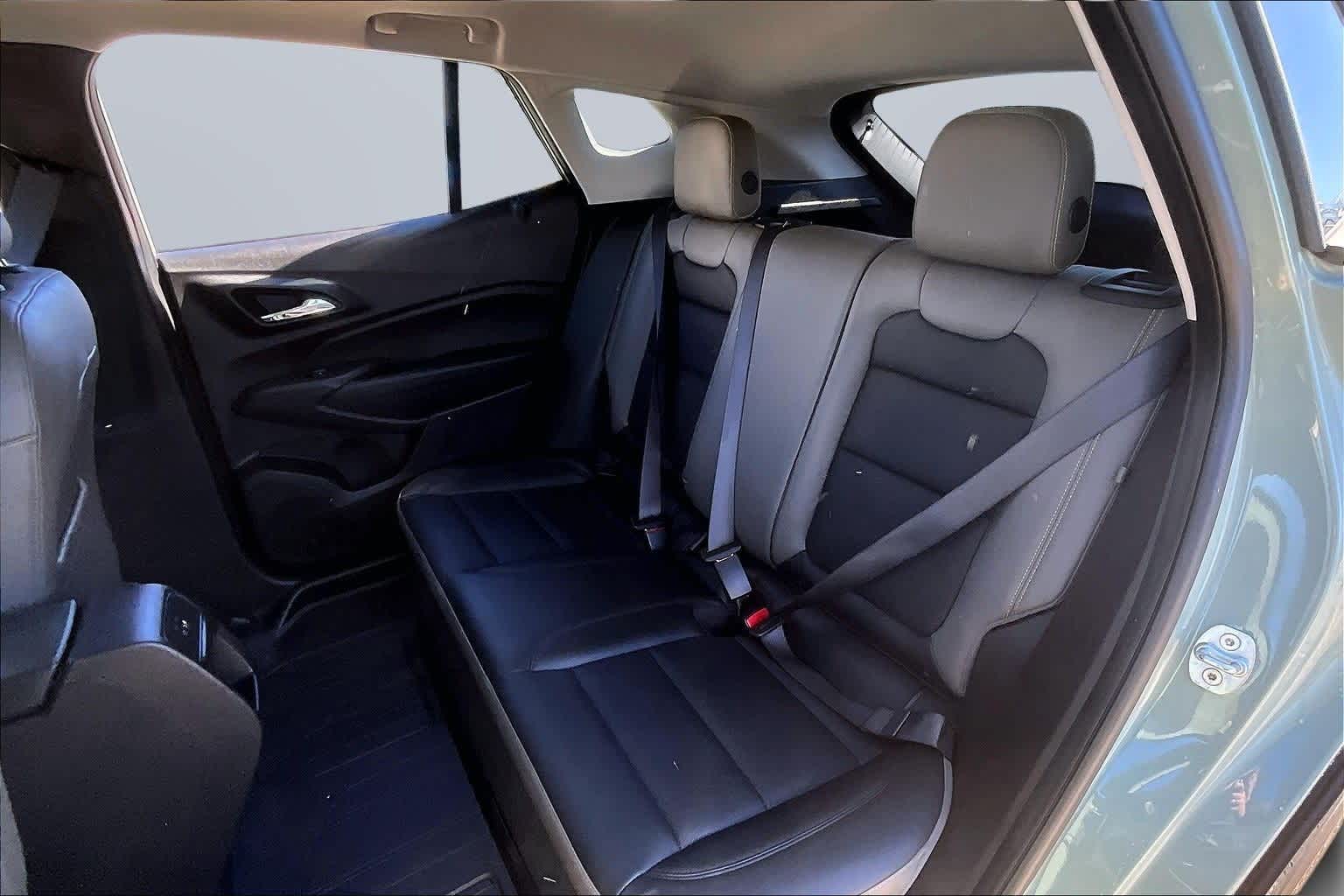 Thumbnail: 2024 Chevrolet Trax - 25