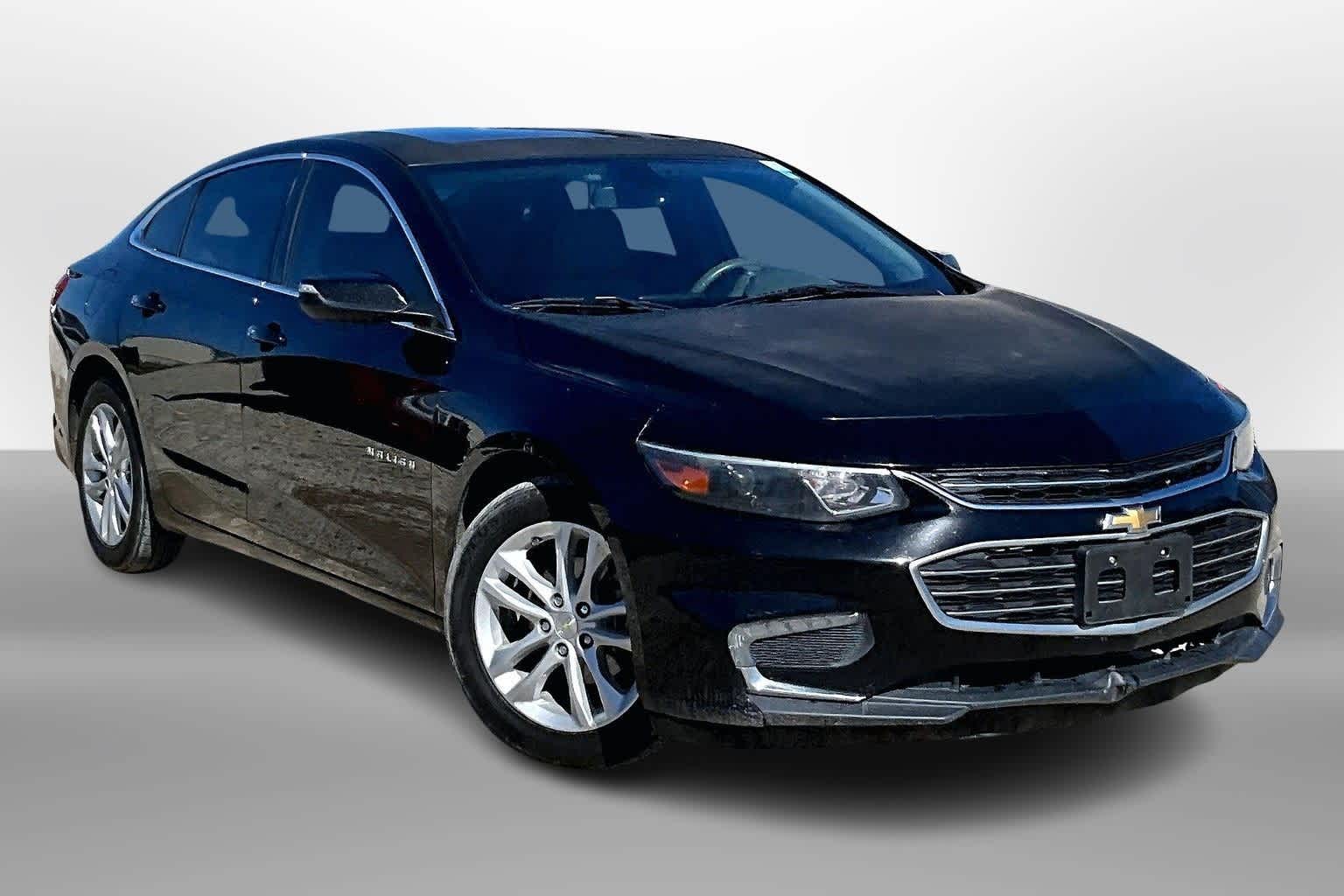 Thumbnail: 2018 Chevrolet Malibu - 10