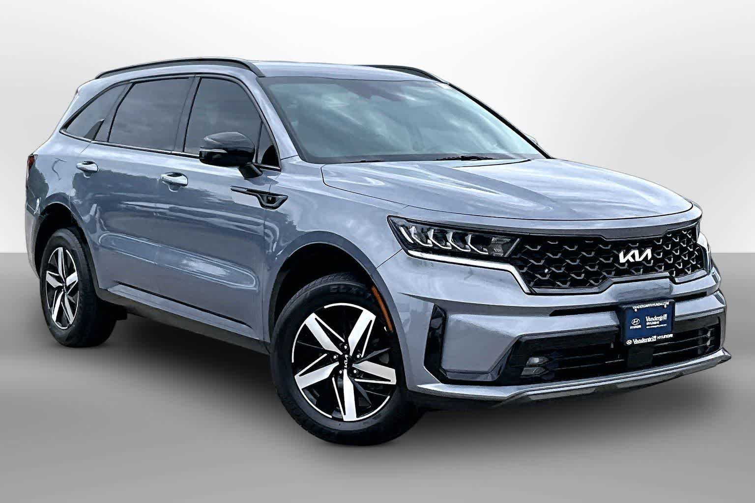 Thumbnail: 2022 Kia Sorento - 9