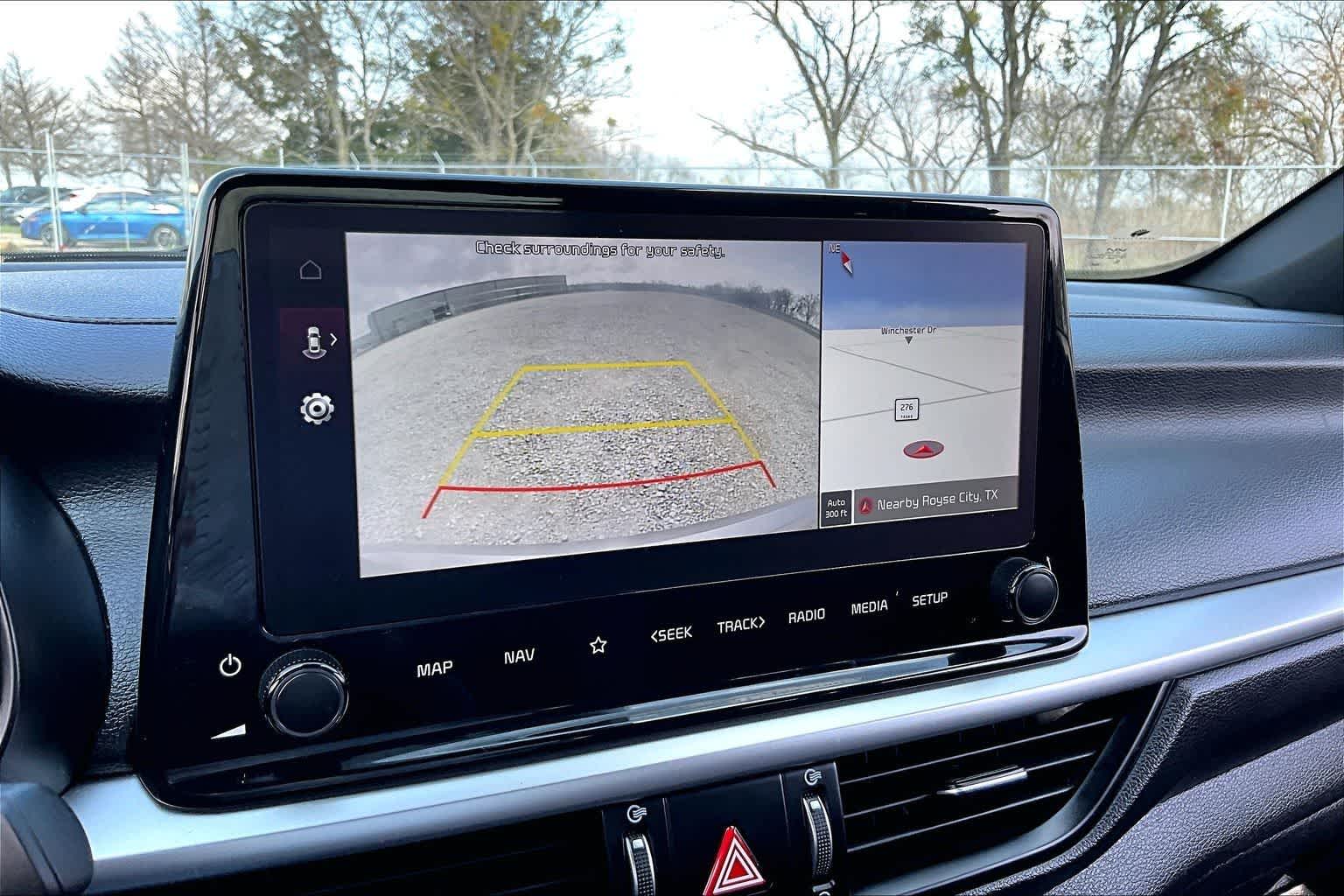 Thumbnail: 2023 Kia Forte - 20